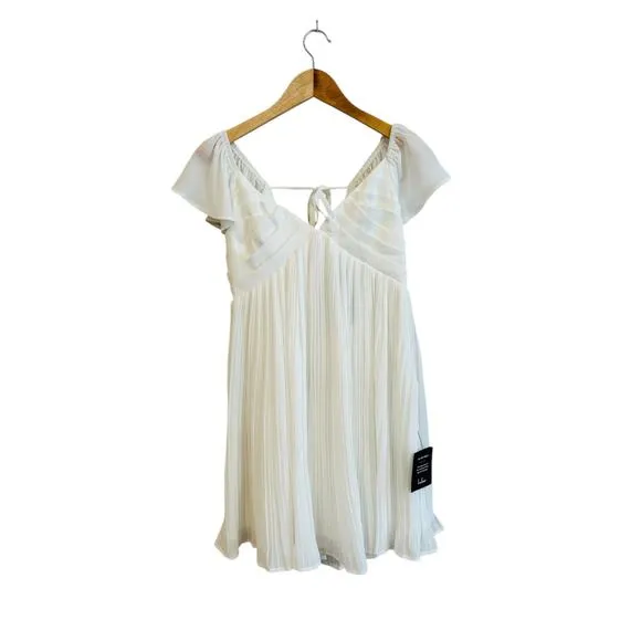 Lulus Amalfi Coast White Pleated Flutter Short Sleeve V Neck Mini Dress Size XS