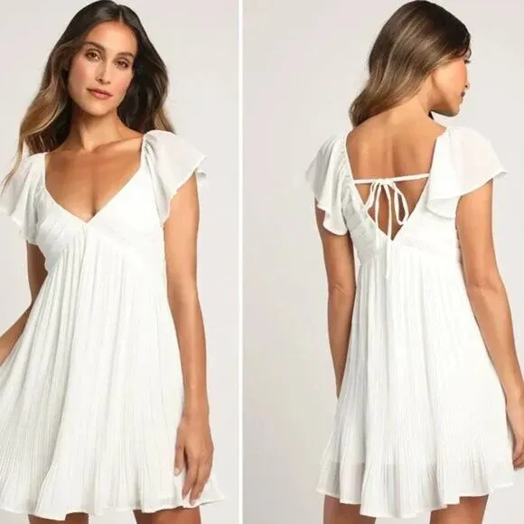 Lulus Amalfi Coast White Pleated Flutter Short Sleeve V Neck Mini Dress Size XS