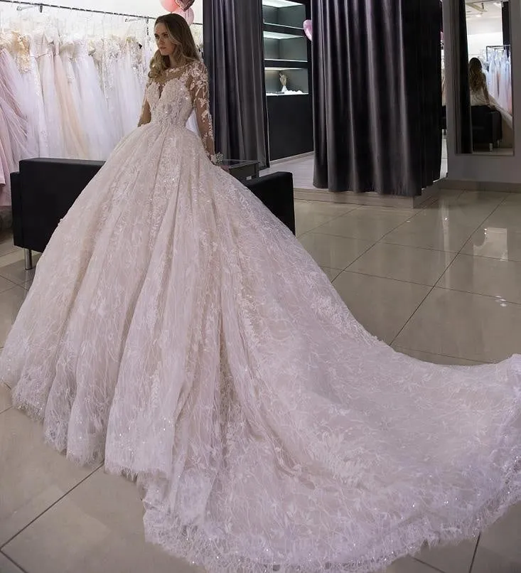 Luxury Lace Long Sleeve Court Train Wedding Bridal Gown