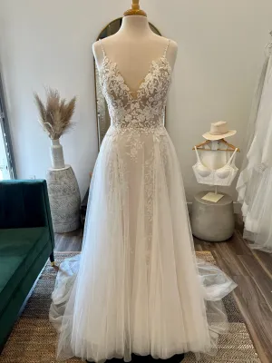 Maggie Sottero, Mandy