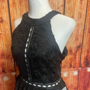 Max   Ash NWT black lace cocktail dress size Medium lined halter Nordstrom