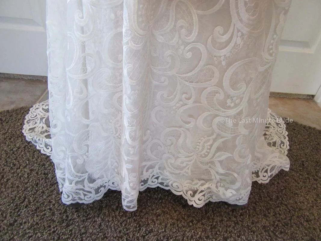 Mori Lee 8209
