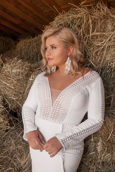 Netta by Ariamo Bridal