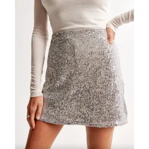 NWT Abercrombie &amp; Fitch Scarlett Sequin Mini Skort XXS Silver Skirt