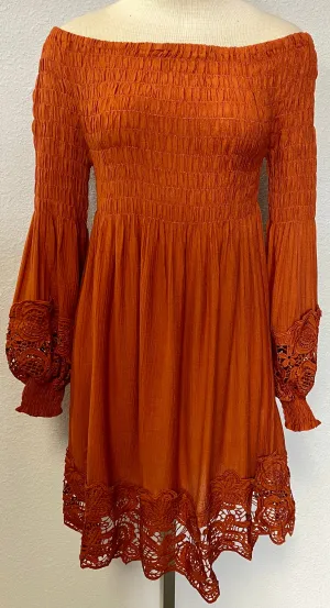 OFF SHOULDER CROCHET HEM DRESS