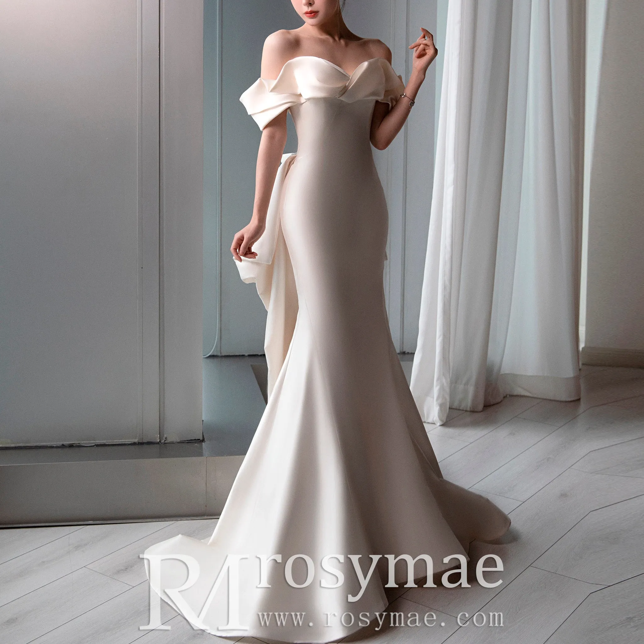 Off Shoulder Mermaid Wedding Dress with Long Bowknot