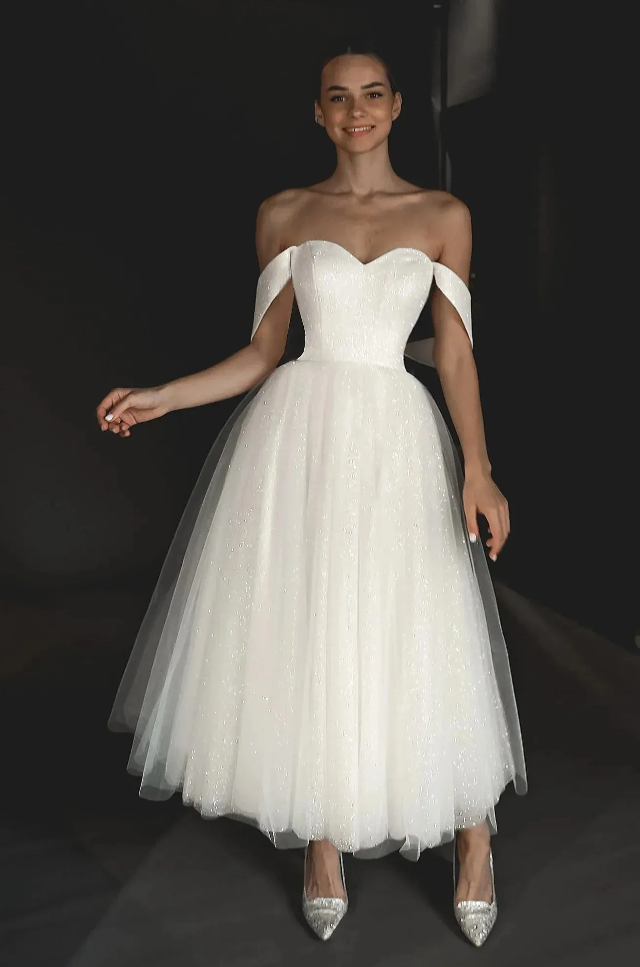Off-Shoulder Shiny Wedding Dress Vestido De Novia Simple Court Train Dress Satin Mermaid Princess Bridal Gown Bow