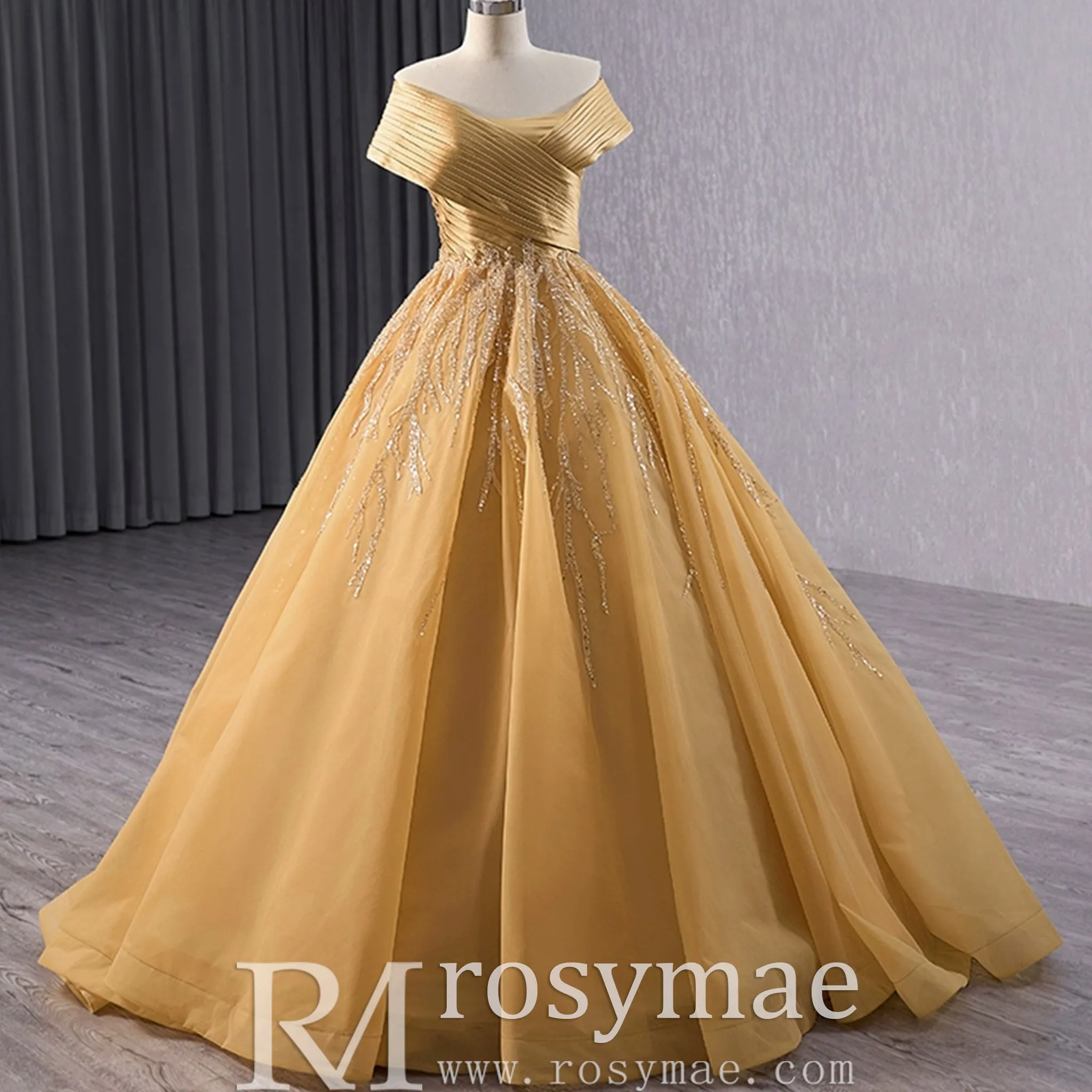 Off the Shoulder Gold Wedding Dress Ball Gown Quinceanera Gown