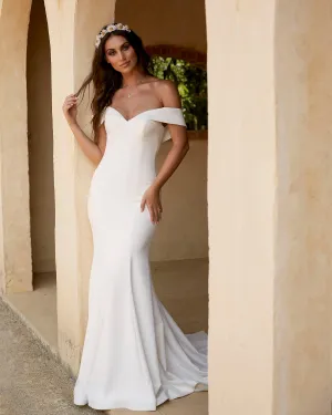 Off The Shoulder Wedding Dress Mermaid Silhouette Zipper Back with Buttons Sexy Bridal Gowns