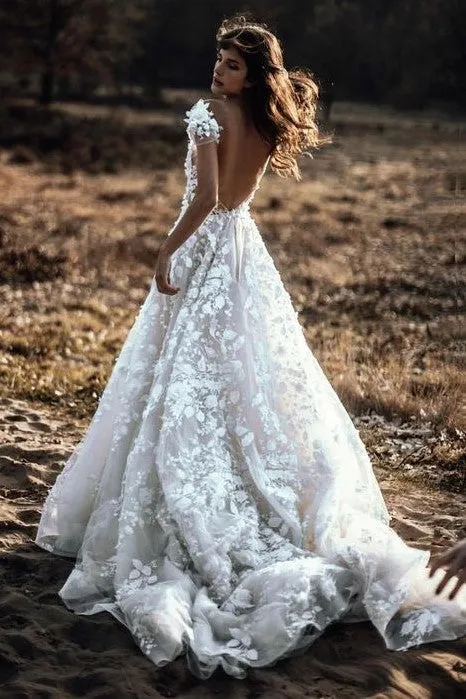 Open Back Tulle Floral Bridal Dresses with V-neckline