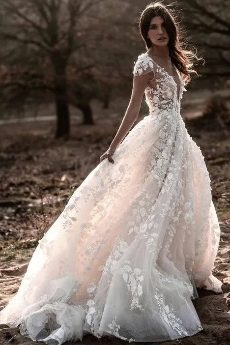 Open Back Tulle Floral Bridal Dresses with V-neckline