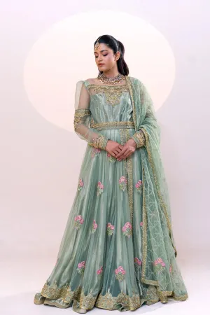 Pakistani Bridal Dress in Pishwas and Lehenga Style