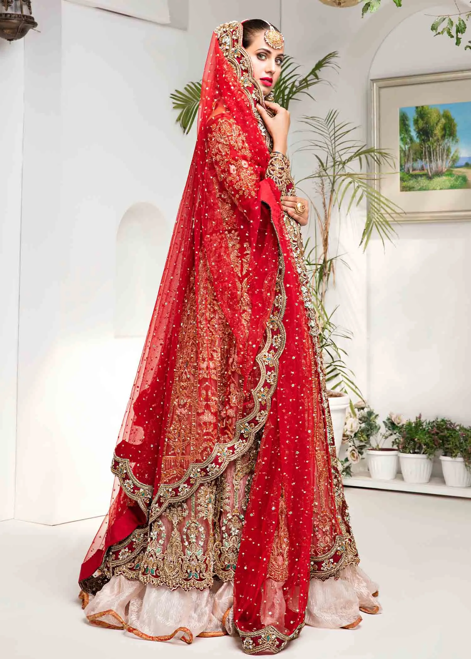 Pakistani Bridal Pishwas Lehenga Dupatta