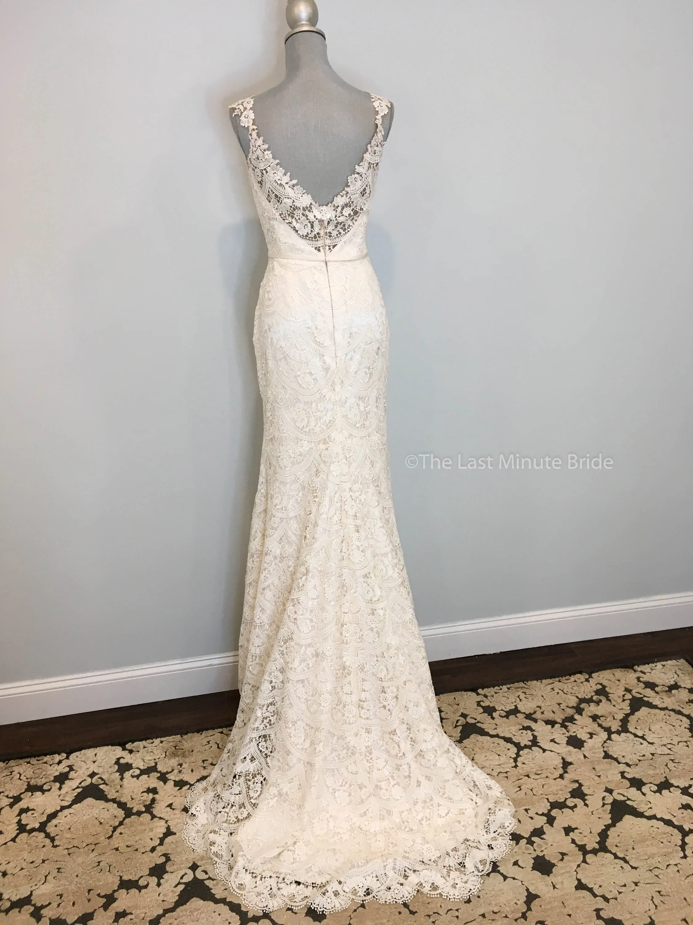 Paloma Blanca 4840