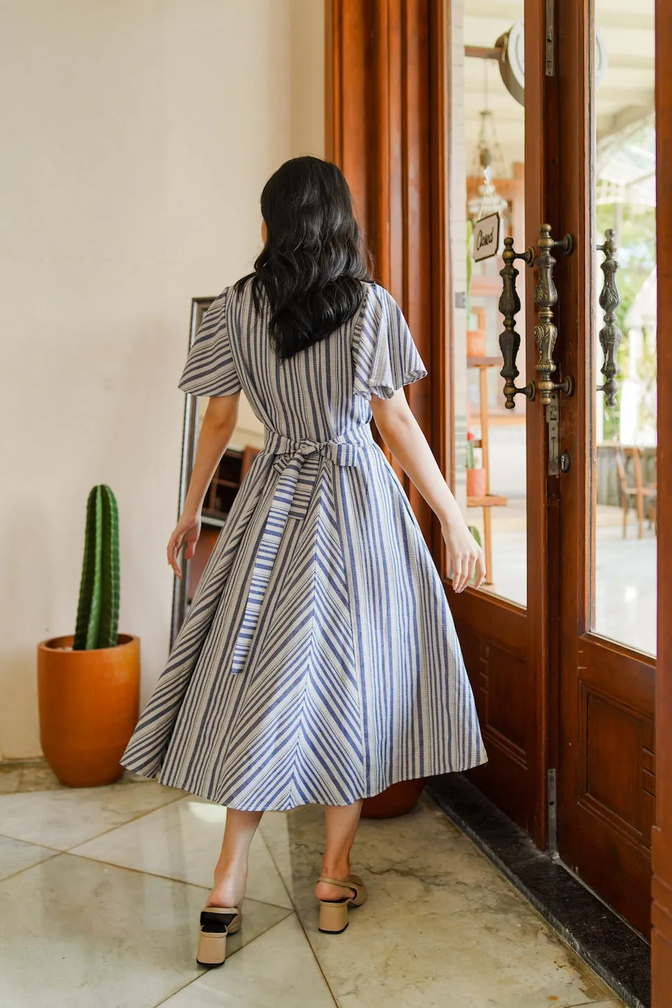 PLIEE DRESS IN BLUE VELVET