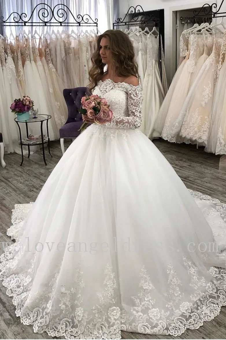 Princess Off-the-shoulder Wedding Dresses Ivory Lace Long Sleeves