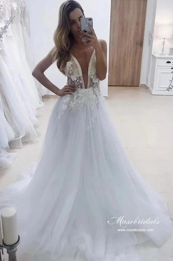 Roycebridal White Tulle A-line Deep V-neck Wedding Dresses With Lace Appliques, MW946