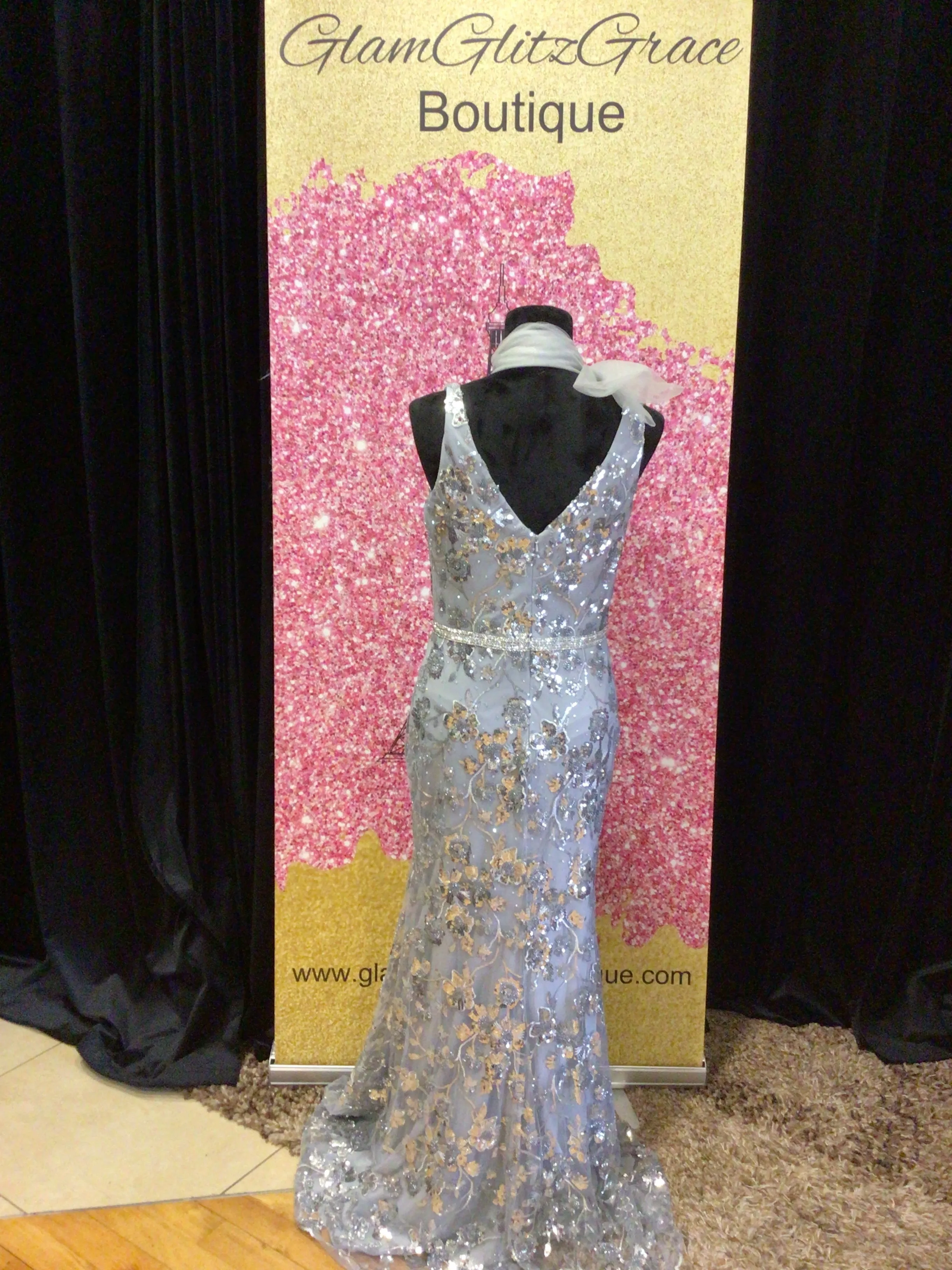 Silver V-Neck Sequin Flower Embroidery Dress