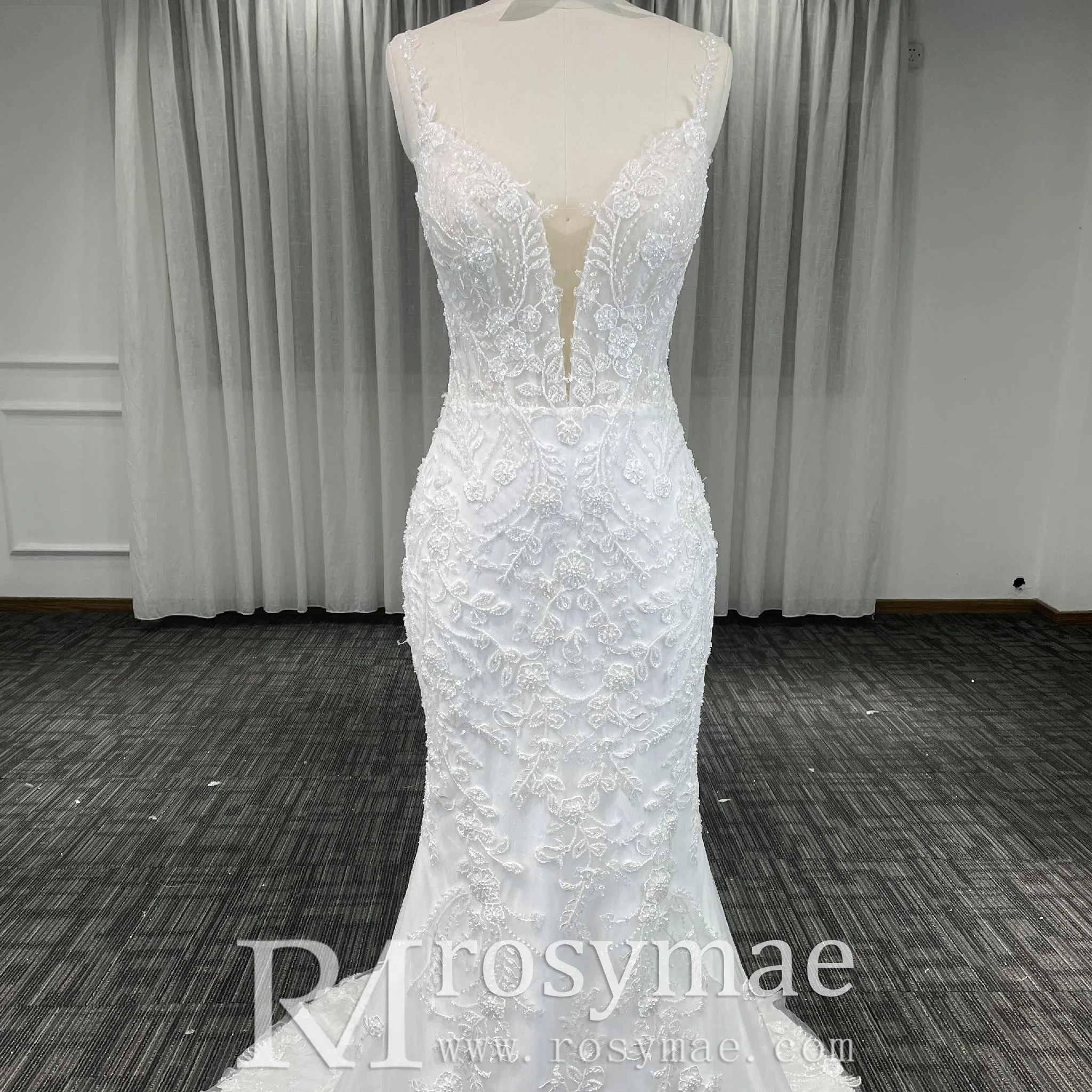 Spaghetti Straps Lace Mermaid Wedding Dresses Long Train