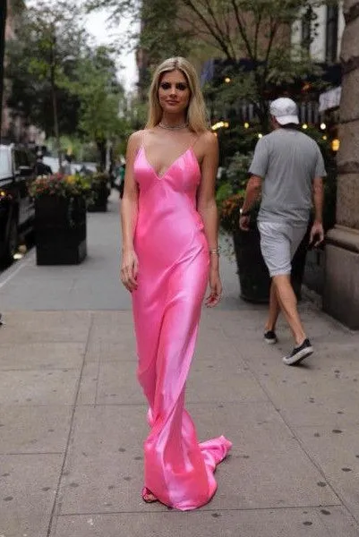 Spaghetti Straps Long Pink Prom Dresses with V-neckline