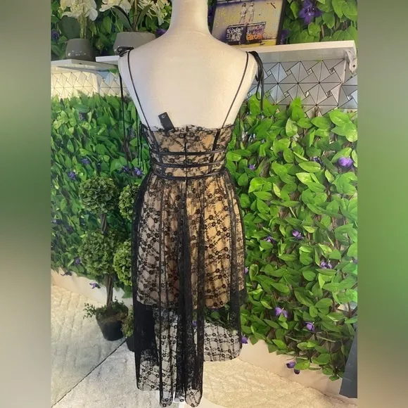 Steve Madden Black Lace Hi-Low Midi Dress with Nude Lining XS NWT Retail $129