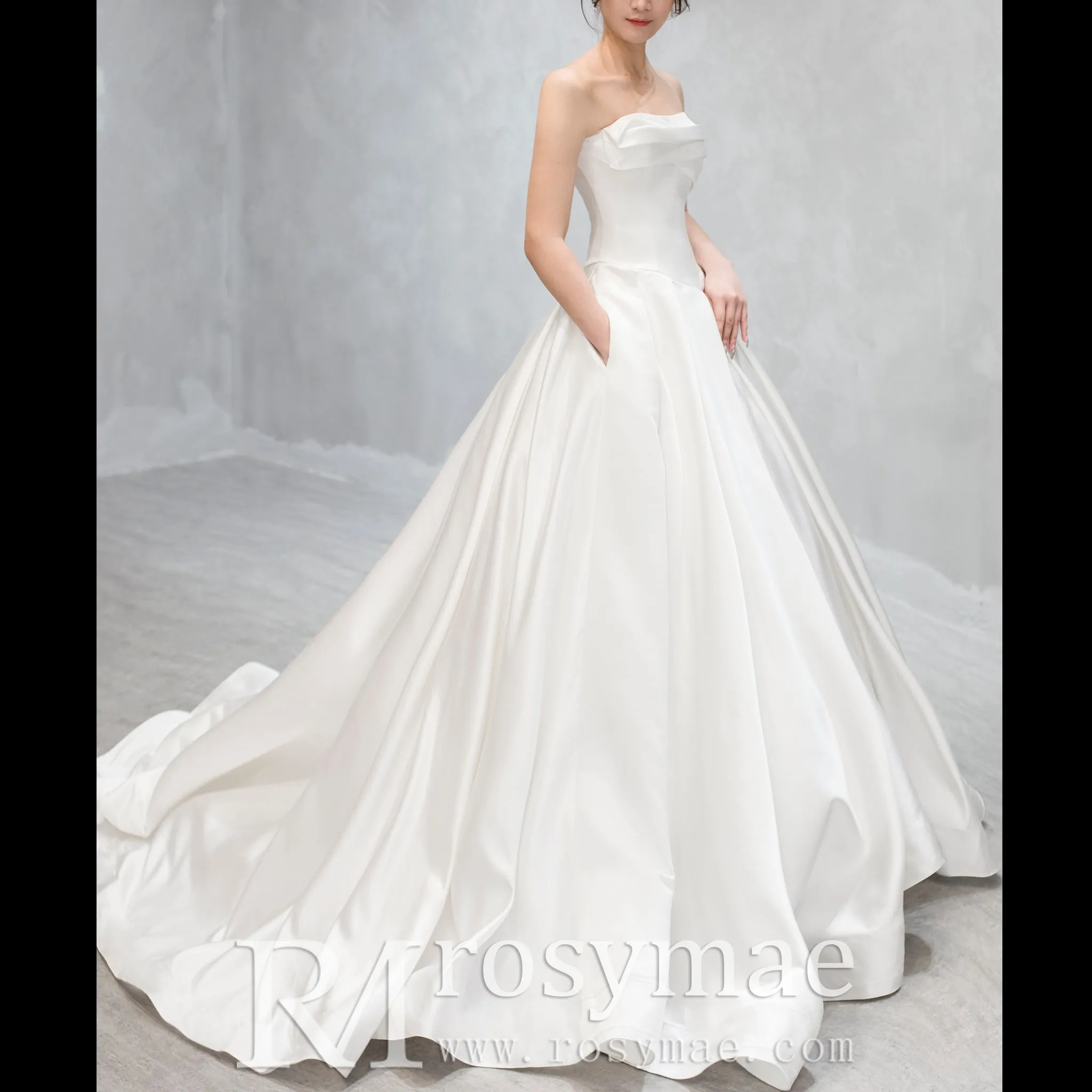 Strapless A-line Satin Bridal Wedding Dress with Pocket