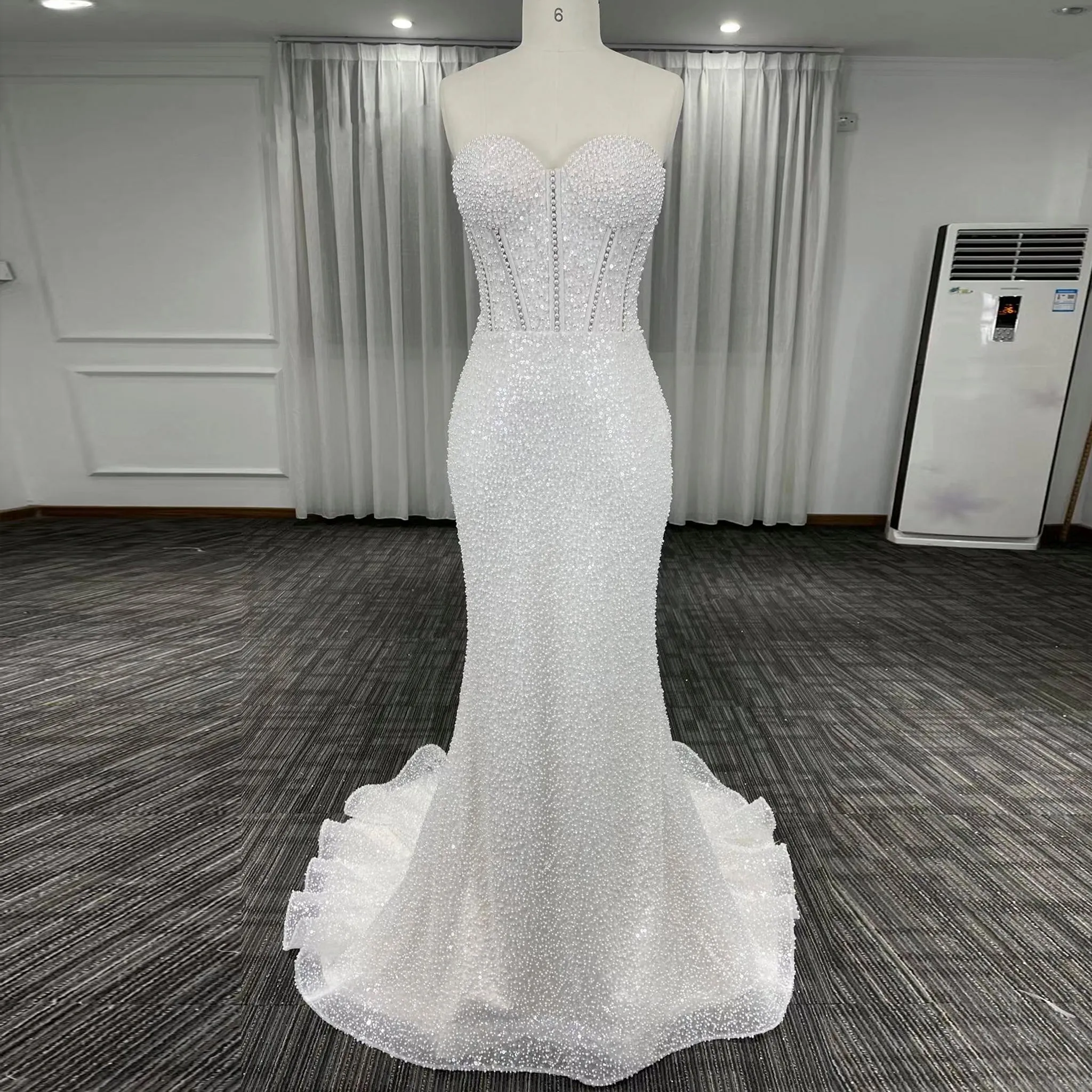 Strapless Sweetheart Beads Peals Mermaid Wedding Dresses