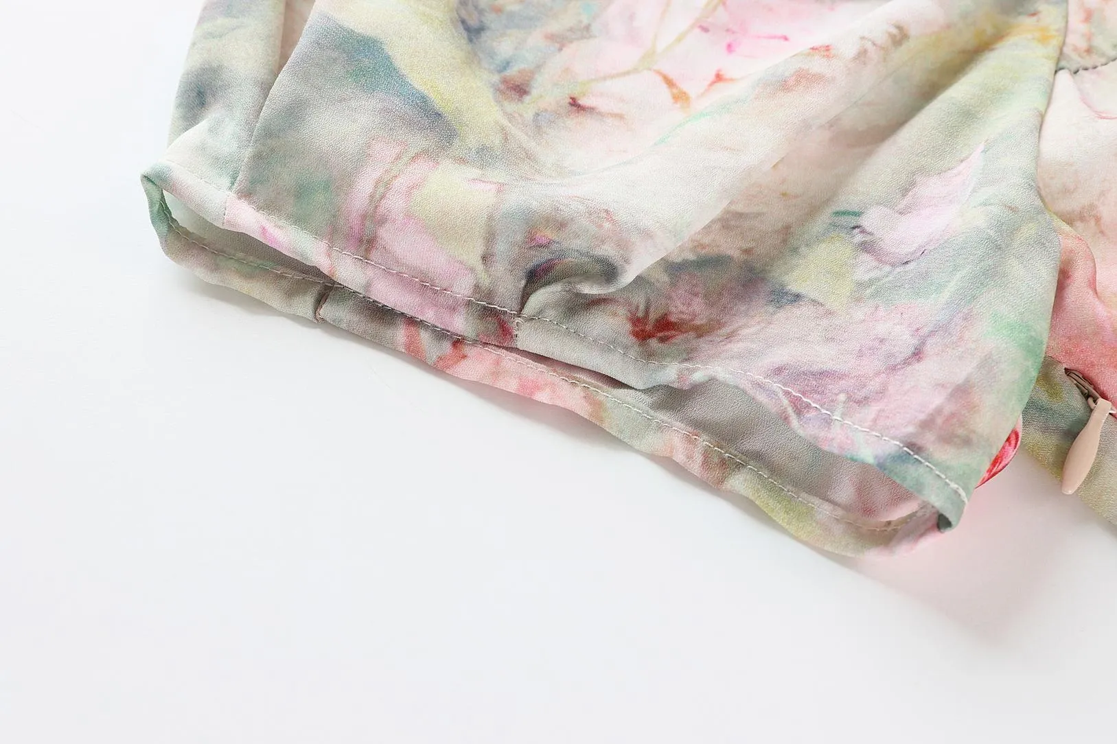 Stunning Women's Dress with Full Floral Print and Mermaid Hem