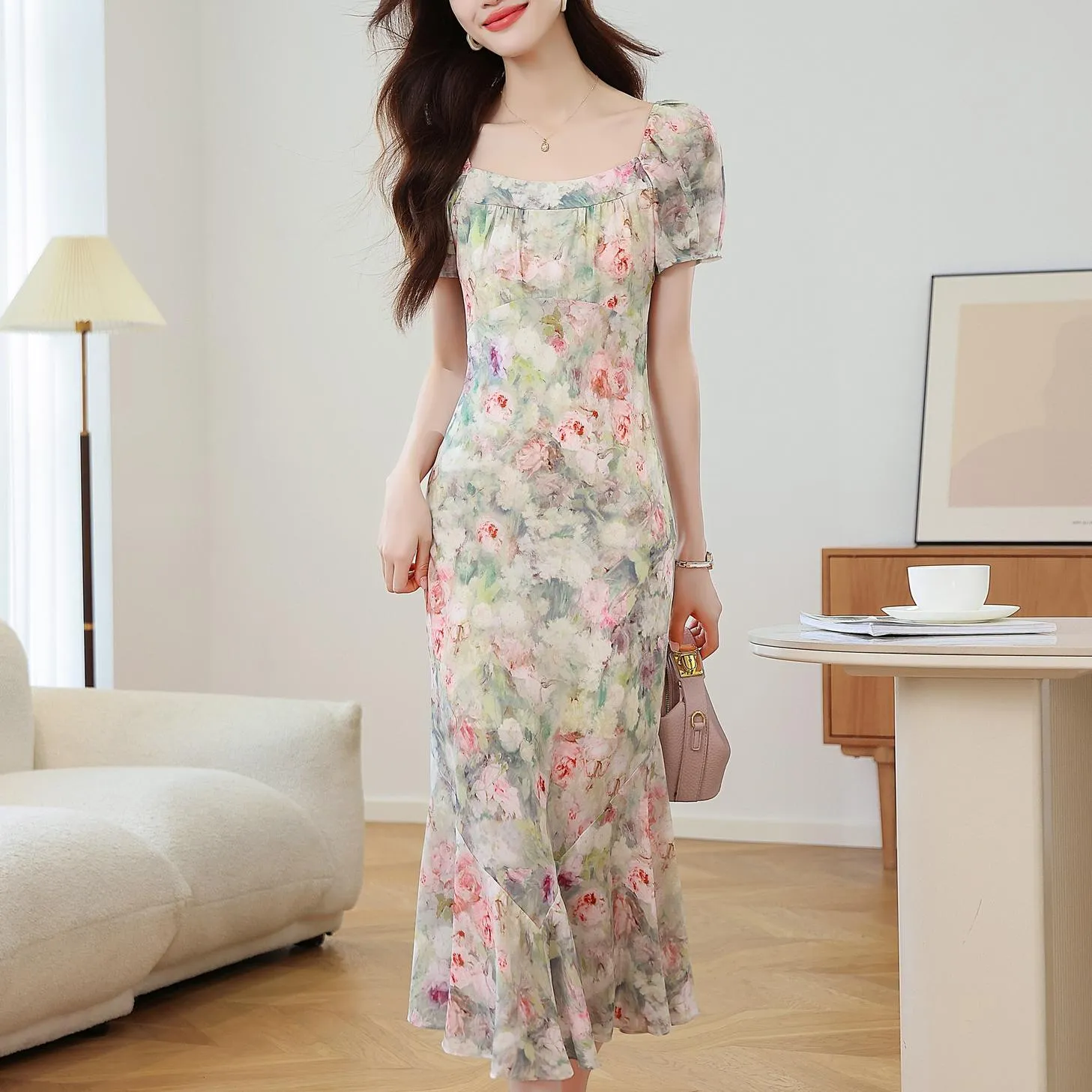 Stunning Women's Dress with Full Floral Print and Mermaid Hem