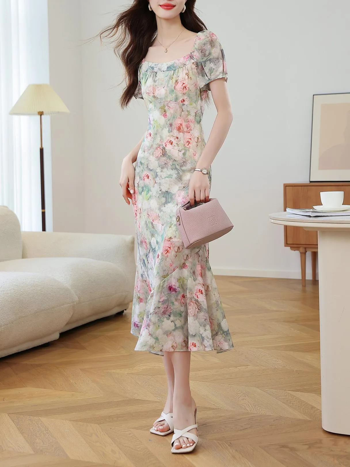 Stunning Women's Dress with Full Floral Print and Mermaid Hem