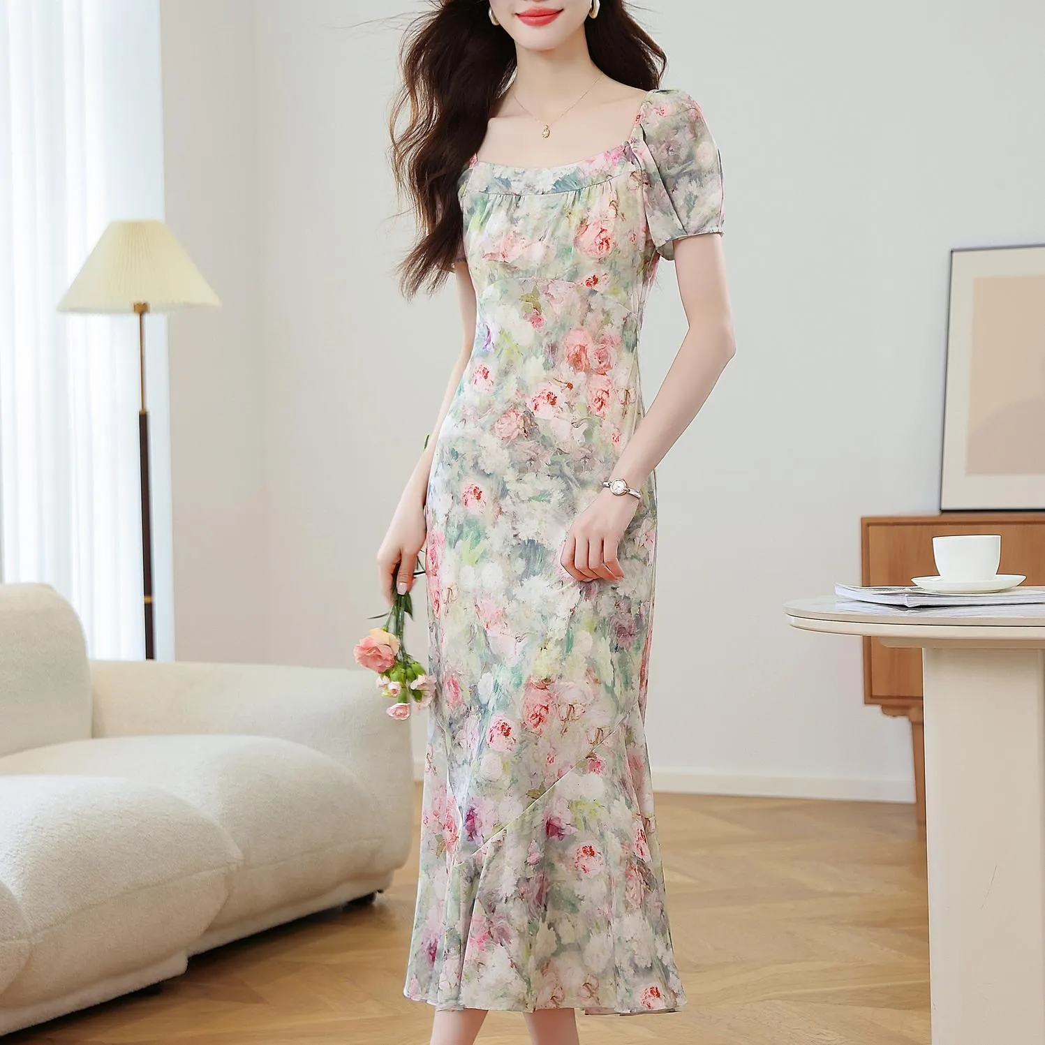 Stunning Women's Dress with Full Floral Print and Mermaid Hem
