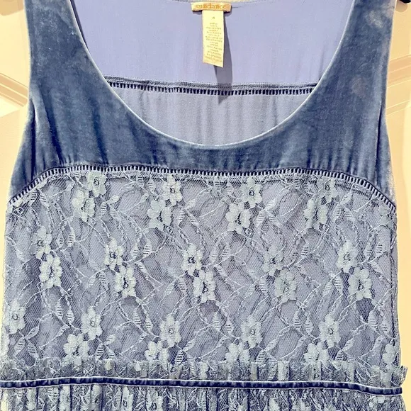 Sundance Lace Blue Dress, Size 4, Gorgeous and Beautiful. EUC.