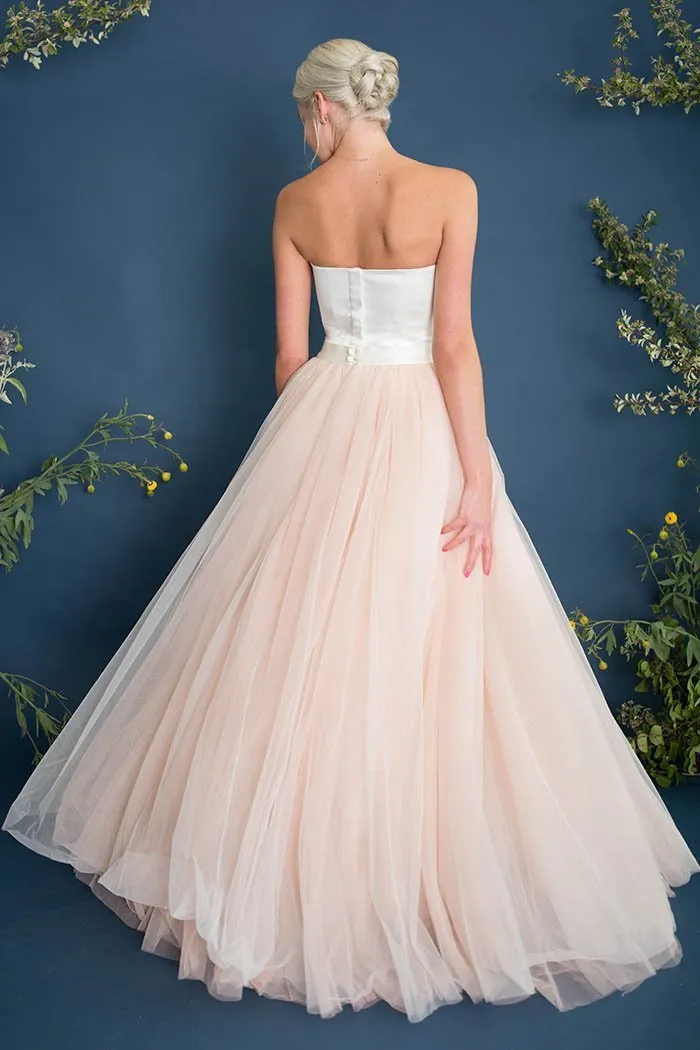 Sweetheart Satin Spring Bridal Gown with Blush Pink Tulle Skirt