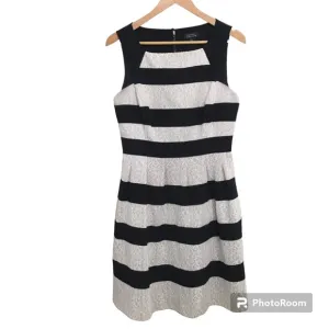 Tahari Arthur S. Levine Black And Cream Lace Cocktail Party Dress Size 8