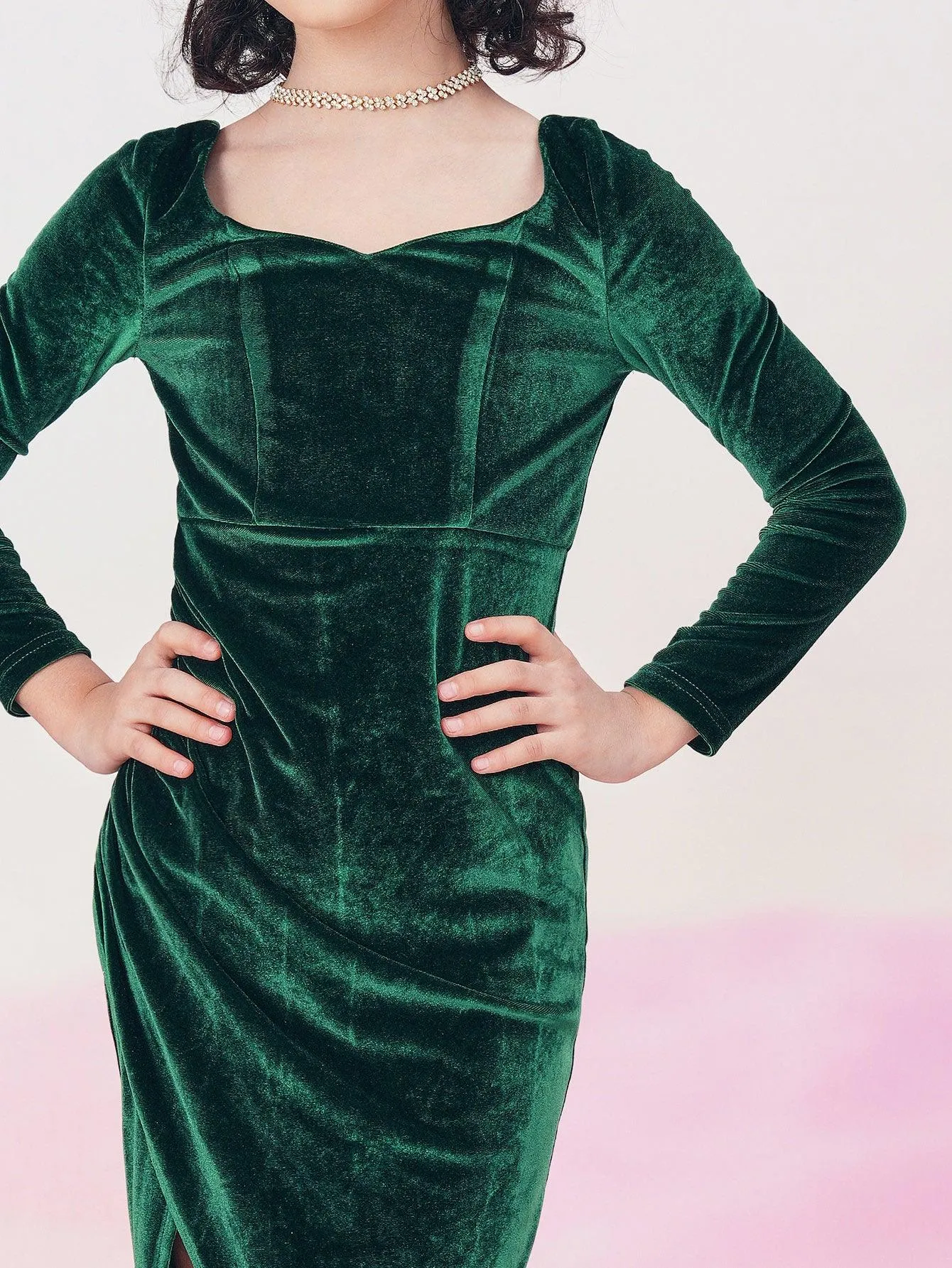 Teen Green Velvet Long Sleeve Formal Dress CM01098