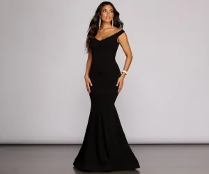 Tessa Off The Charming Shoulder Ruched Dress