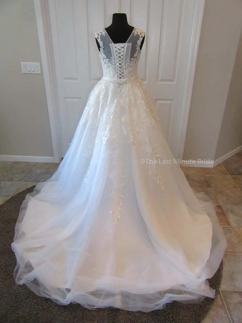 The Last Minute Bride Lindsay (In Stock Sizes)