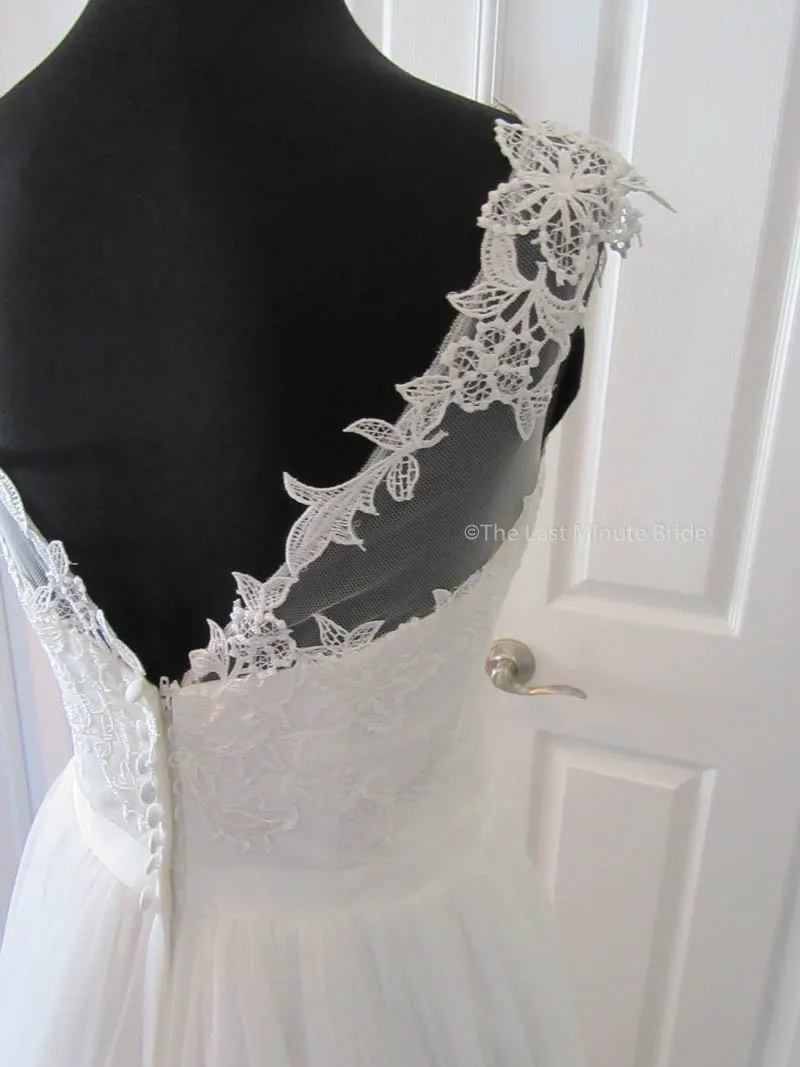 The Last Minute Bride Style Emma Size 6
