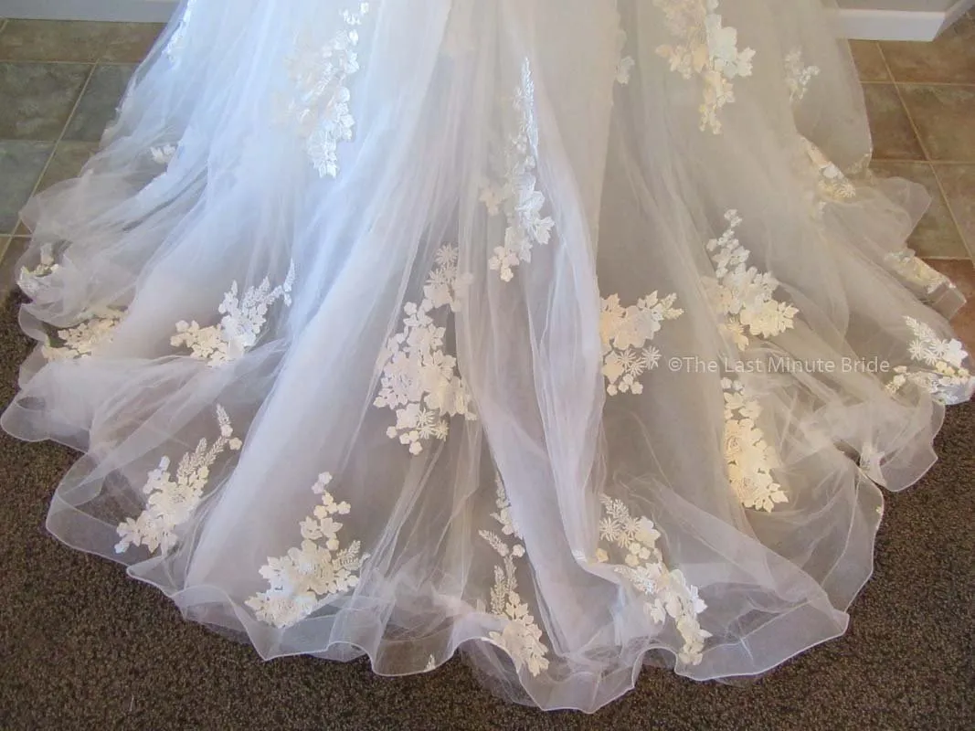 The Last Minute Bride Style Iris