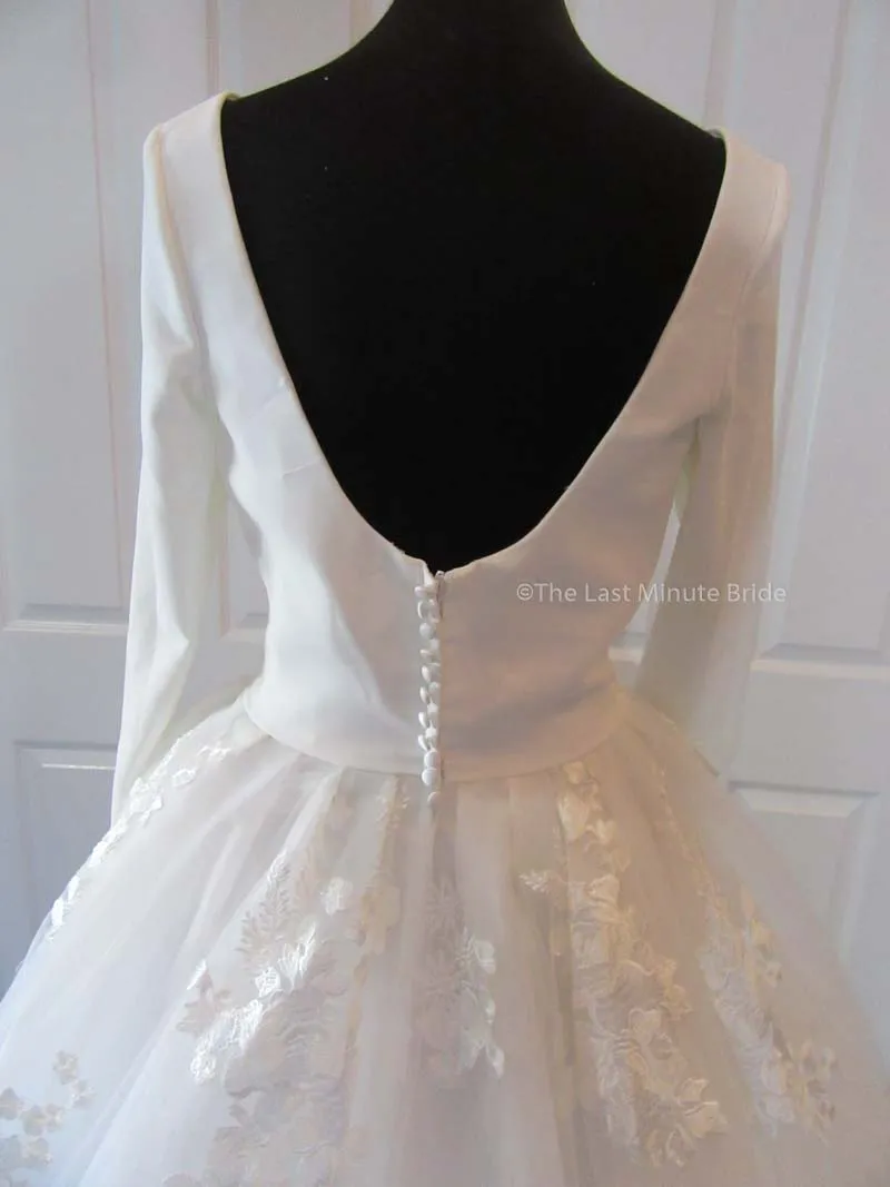 The Last Minute Bride Style Iris
