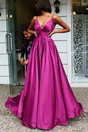 V-neckline Fuchsia Prom Gown with A-line Skirt Train Vestido de fiesta de graduaci¨®n