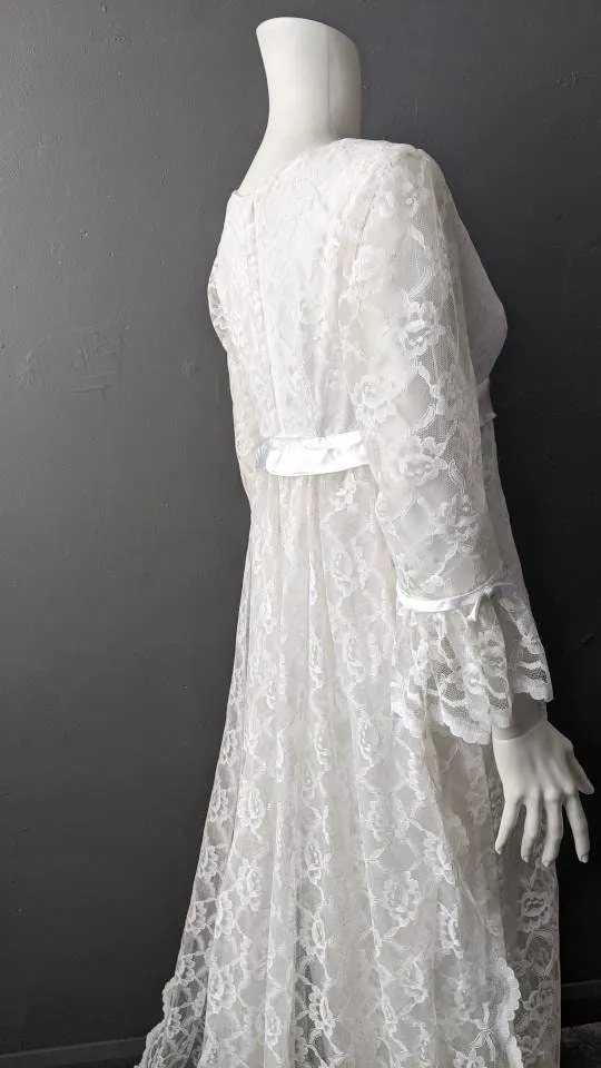 Vintage 60s Lace Wedding Dress with Long Train, Empire Waist, Size Small