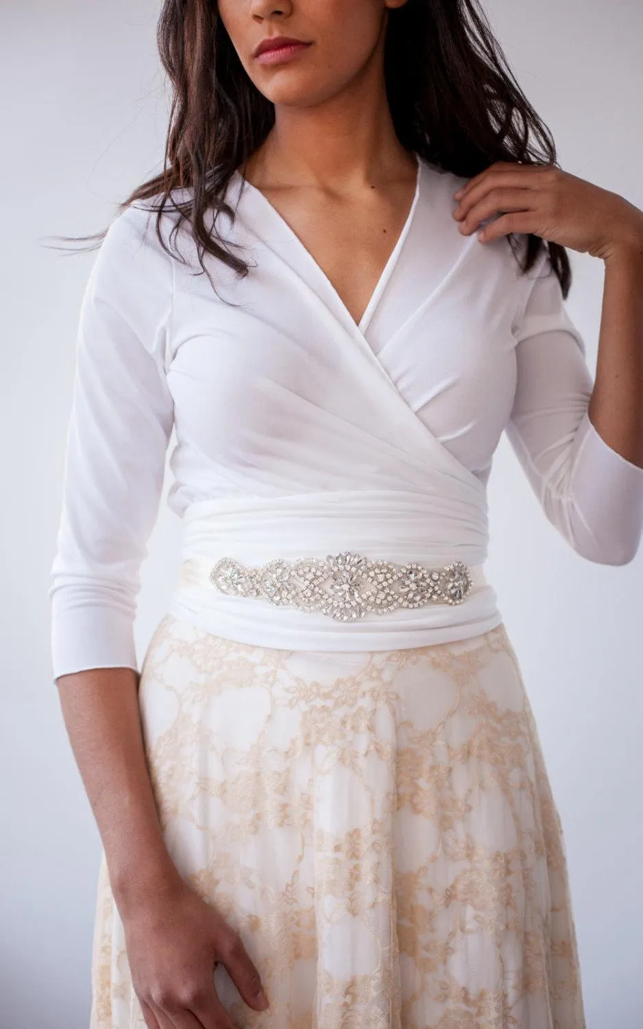 Vintage Long Sleeve Golden Lace Lace Gown Dress With Sleeves-711754