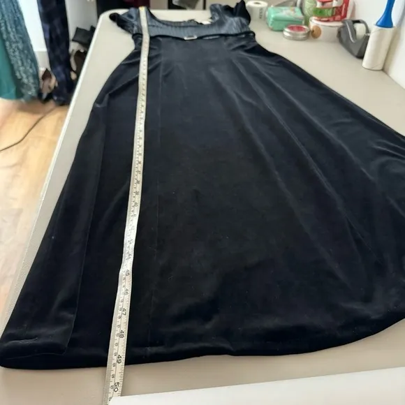 Vintage Papell Boutique Black Velvet Midi Dress 10 Evening Goth Retro Whimsigoth