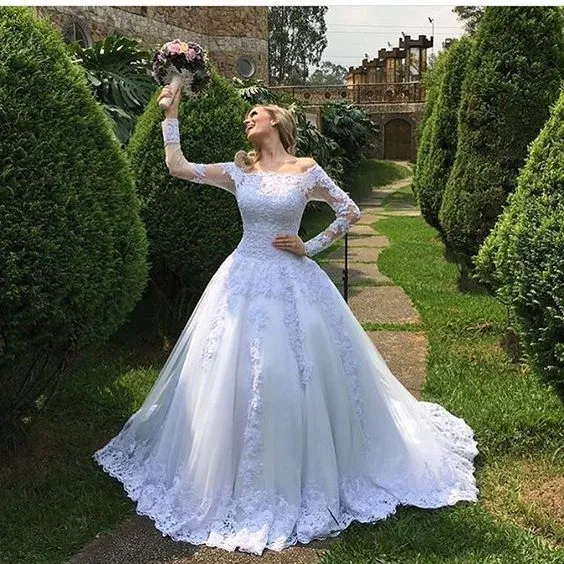 White Lace Tulle Wedding Gown Off-the-shoulder Long Sleeves