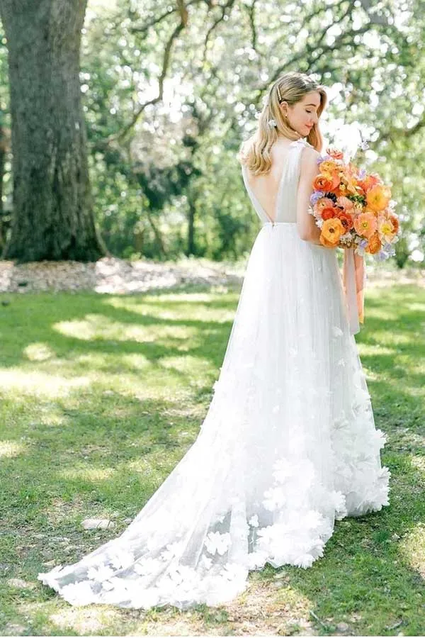 White Tulle A-line V-neck Flowers Beach Wedding Dresses, Bridal Gowns, MW730