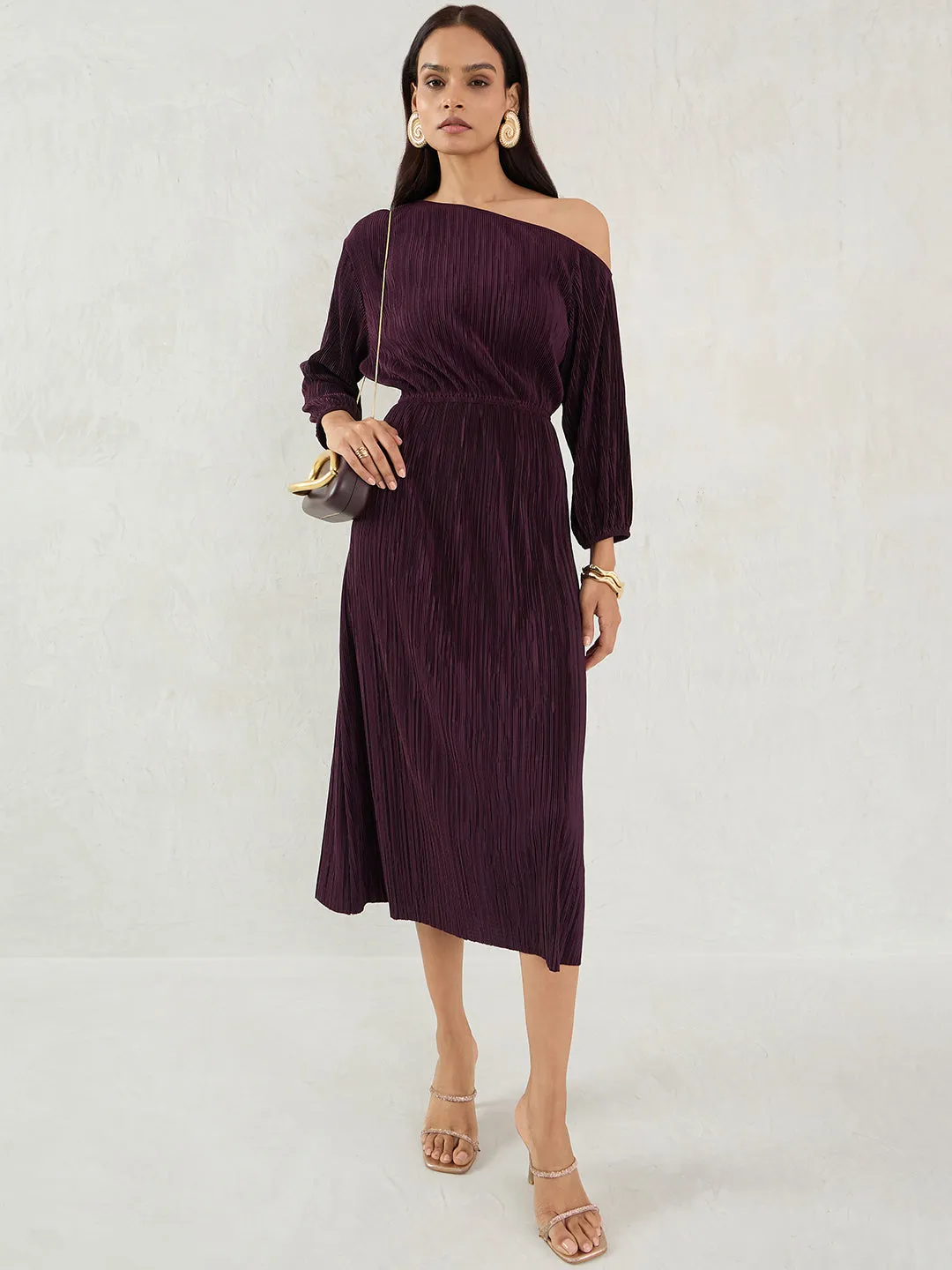 Wine Plisse Off Shoulder Midi Dress