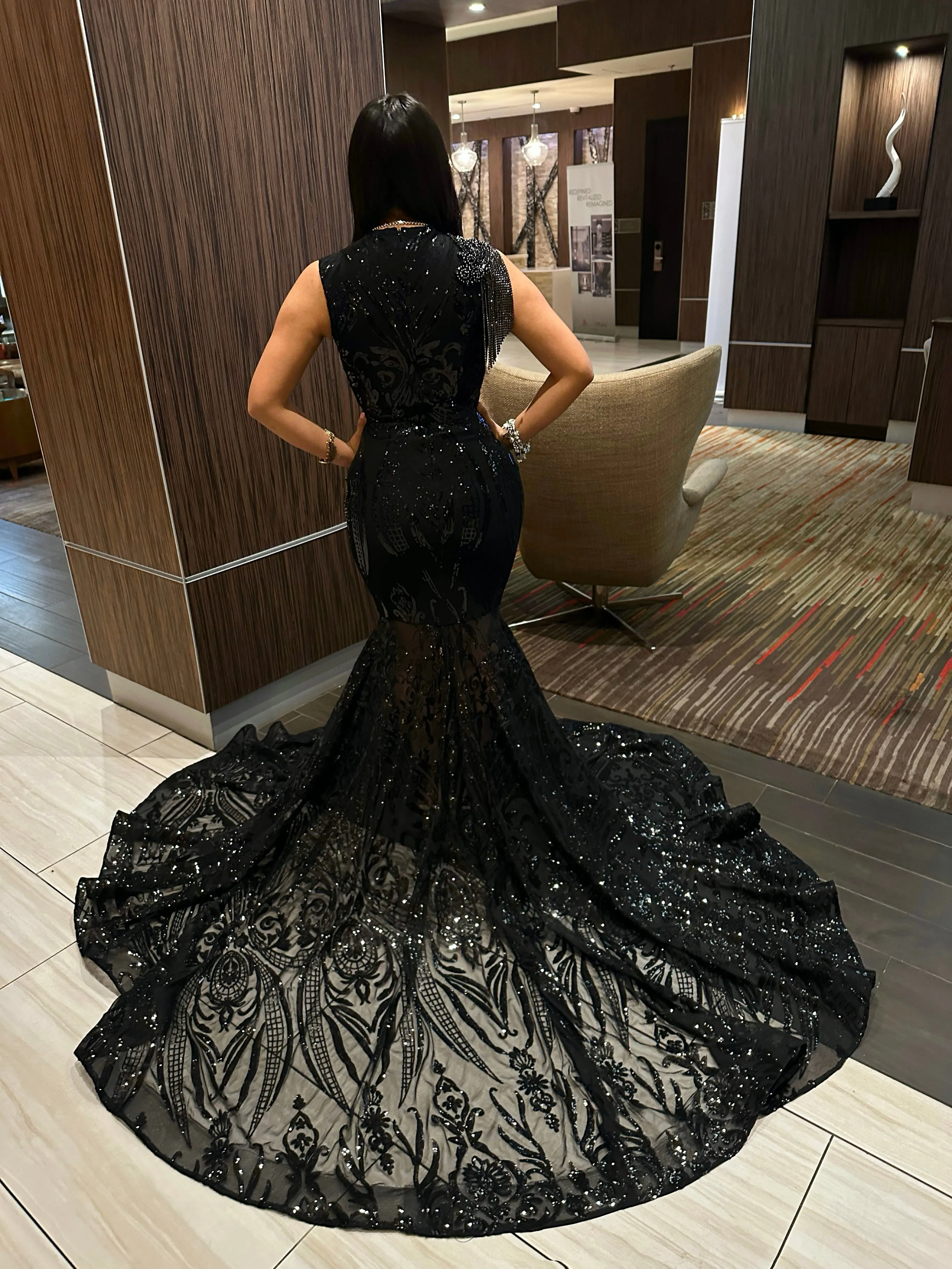 Zhane Gown 2.0 in Black
